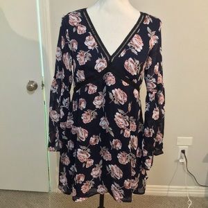 Flirty, navy floral dress.  Lucca, BNWT